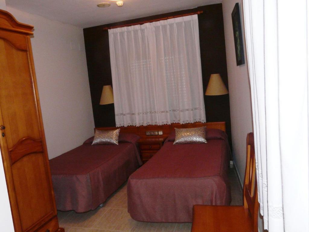 Hostal Rural Casa Castro Alberuela de la Liena Oda fotoğraf