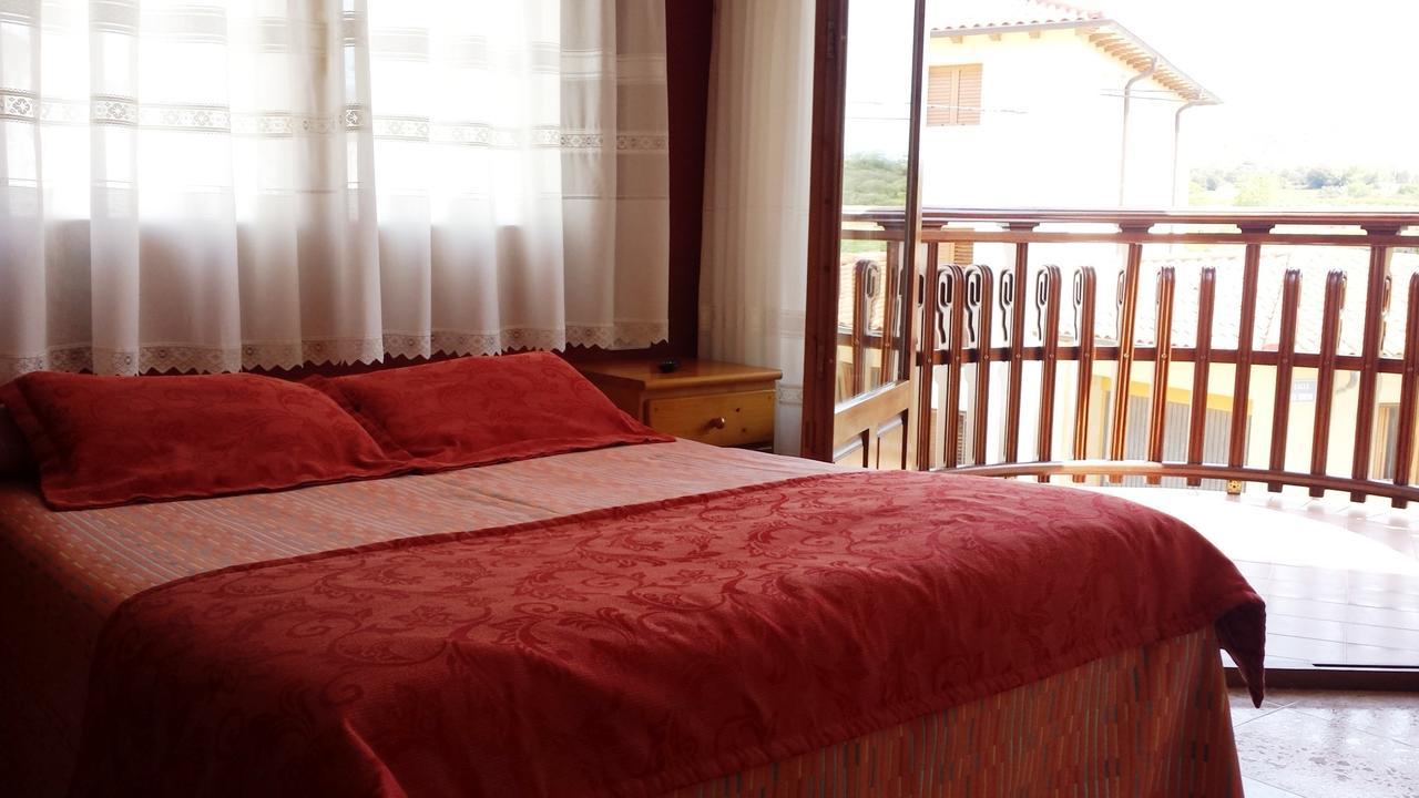 Hostal Rural Casa Castro Alberuela de la Liena Dış mekan fotoğraf